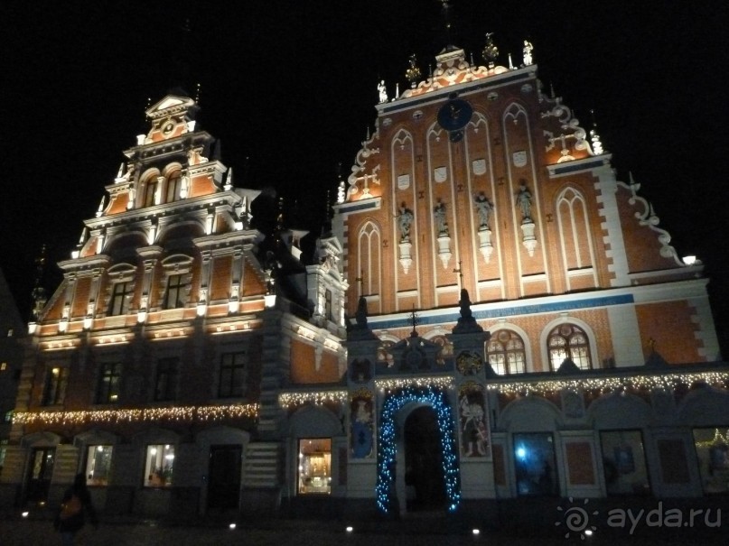 Рига. Первая поездка перед Рождеством. Без снега.