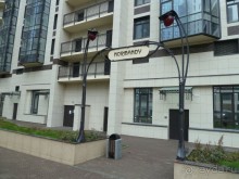 Неформальные памятники в нетуристическом Петербурге.