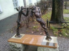 Неформальные памятники в нетуристическом Петербурге.