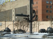 Неформальные памятники в нетуристическом Петербурге.