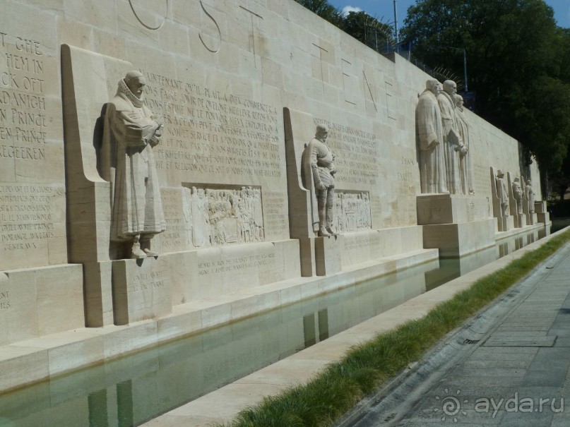 Шамбери, Гренобль, Женева - города Савойского края.