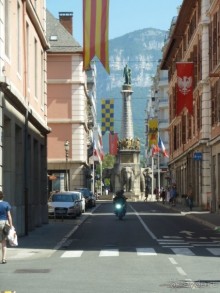 Шамбери, Гренобль, Женева - города Савойского края.