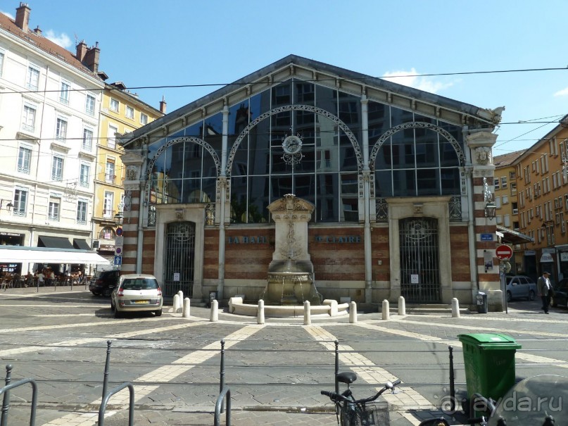 Шамбери, Гренобль, Женева - города Савойского края.