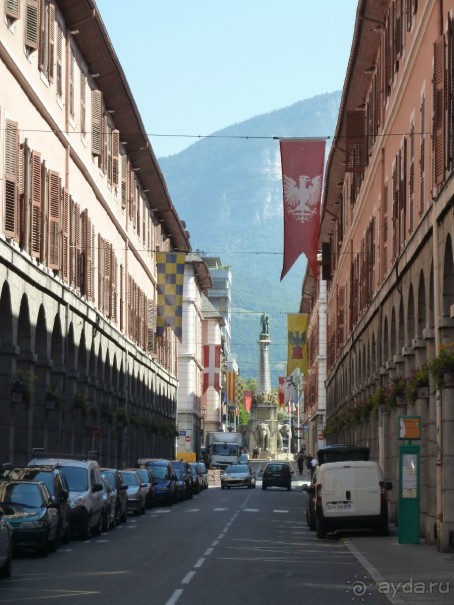 Шамбери, Гренобль, Женева - города Савойского края.