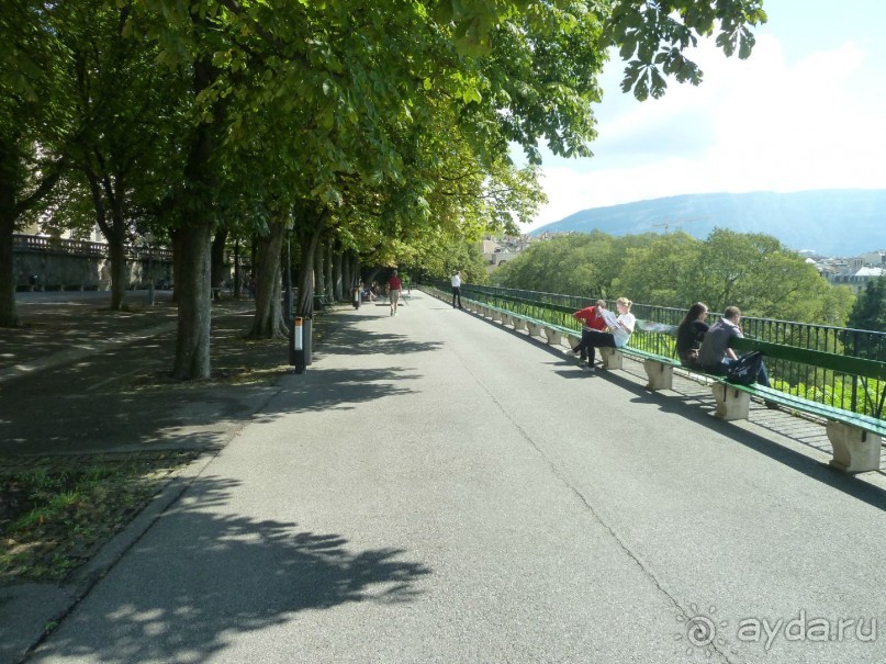 Шамбери, Гренобль, Женева - города Савойского края.