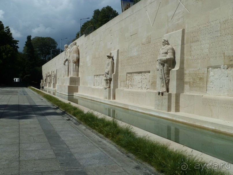 Шамбери, Гренобль, Женева - города Савойского края.