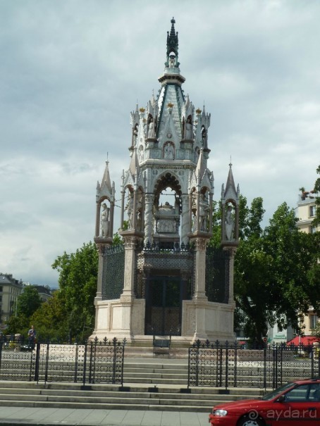 Шамбери, Гренобль, Женева - города Савойского края.