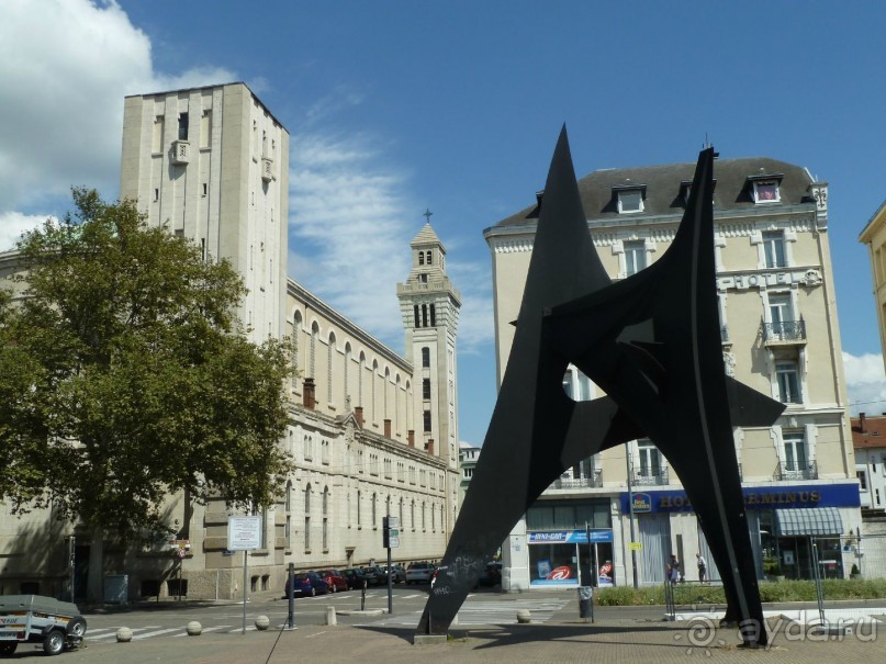 Шамбери, Гренобль, Женева - города Савойского края.