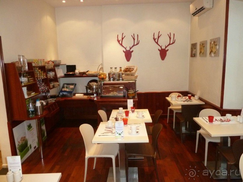 Замечательный отель в замечательном городке Анси