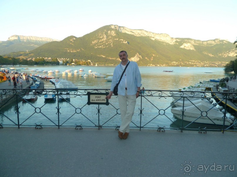 Анси.Современный средневековый курорт  для любознательных  романтиков. 