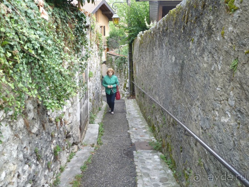 Анси.Современный средневековый курорт  для любознательных  романтиков. 