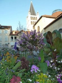Анси.Современный средневековый курорт  для любознательных  романтиков. 