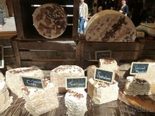 Анси.Современный средневековый курорт  для любознательных  романтиков. 