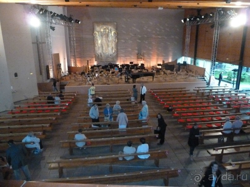 Анси.Современный средневековый курорт  для любознательных  романтиков. 