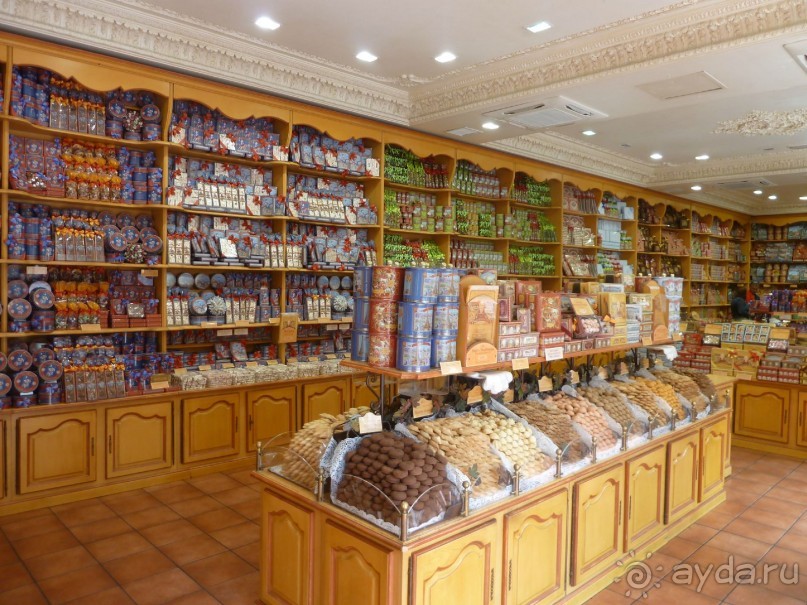 Анси.Современный средневековый курорт  для любознательных  романтиков. 