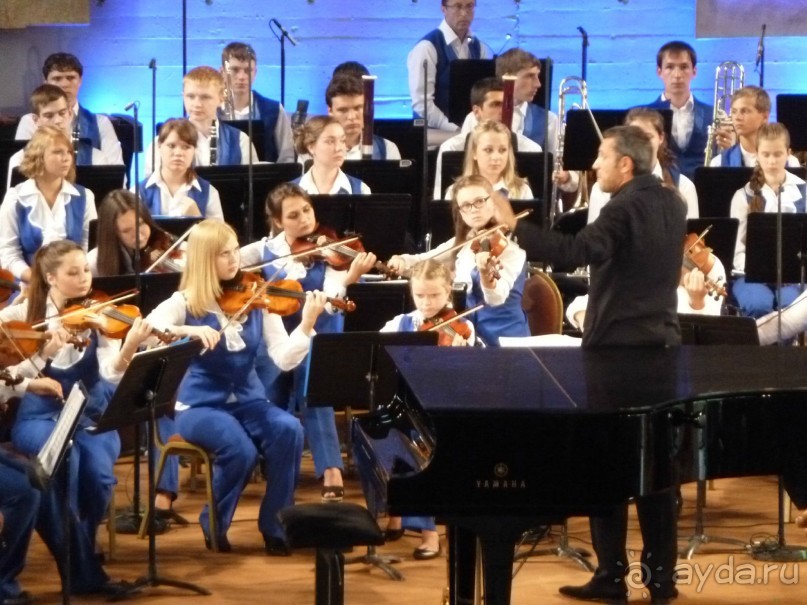 Анси.Современный средневековый курорт  для любознательных  романтиков. 