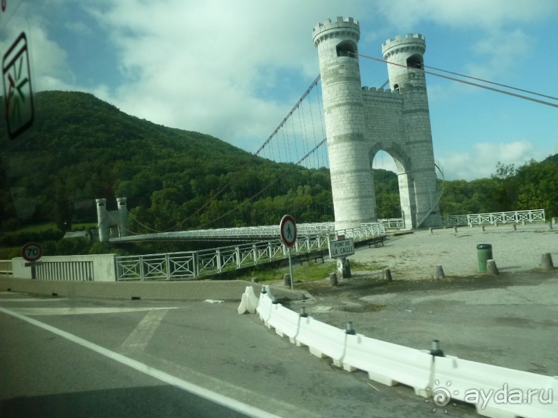 Анси.Современный средневековый курорт  для любознательных  романтиков. 