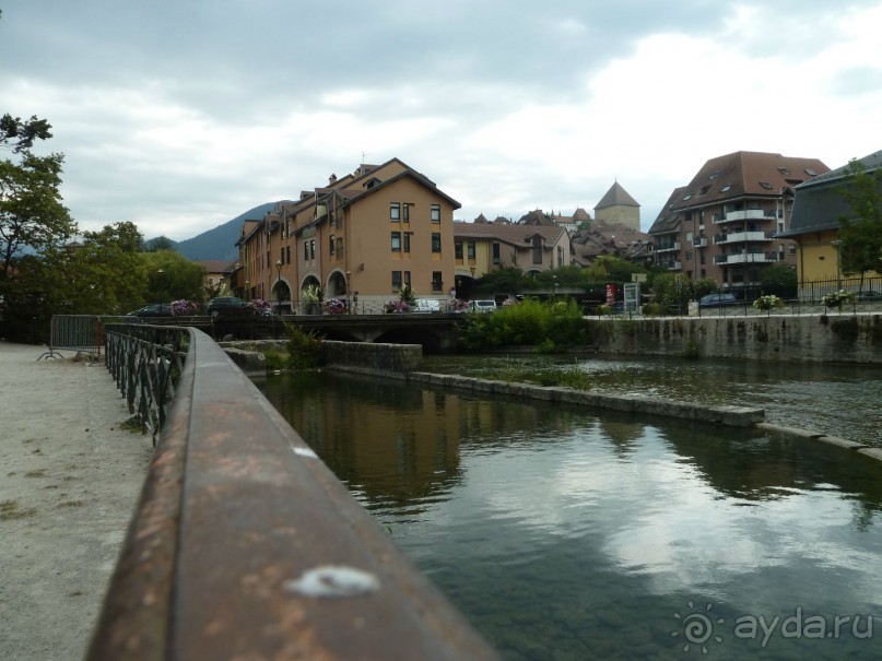 Анси.Современный средневековый курорт  для любознательных  романтиков. 