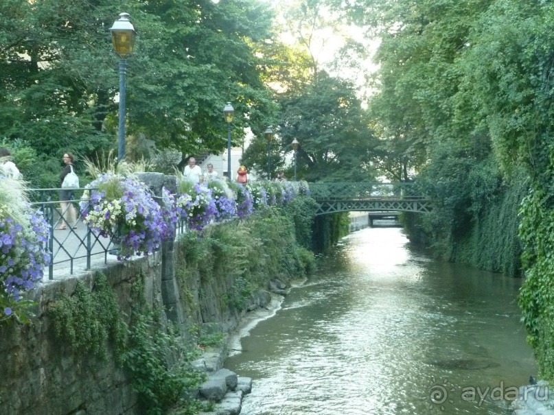 Анси.Современный средневековый курорт  для любознательных  романтиков. 