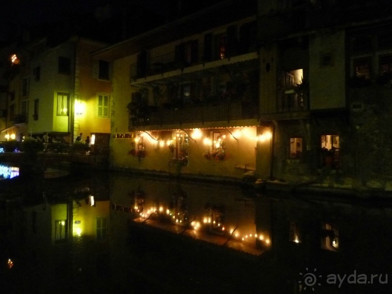 Анси.Современный средневековый курорт  для любознательных  романтиков. 