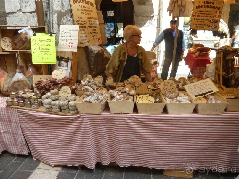 Анси.Современный средневековый курорт  для любознательных  романтиков. 