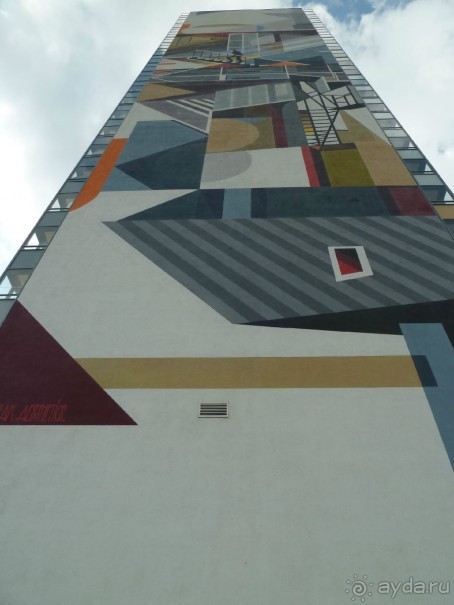 Петербургский стрит-арт. На улицах, во дворах и в музее.