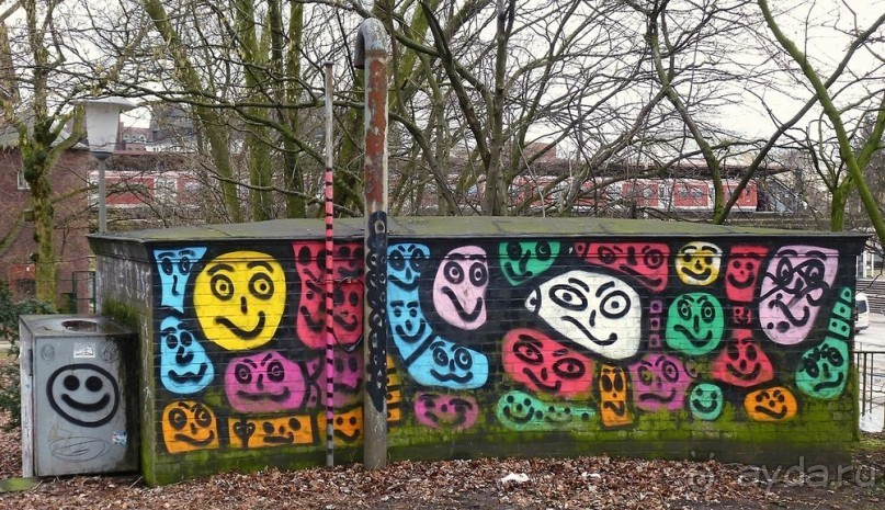 Петербургский стрит-арт. На улицах, во дворах и в музее.