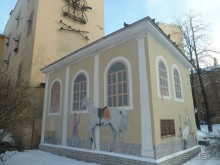 Петербургский стрит-арт. На улицах, во дворах и в музее.