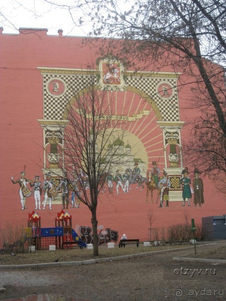 Петербургский стрит-арт. На улицах, во дворах и в музее.