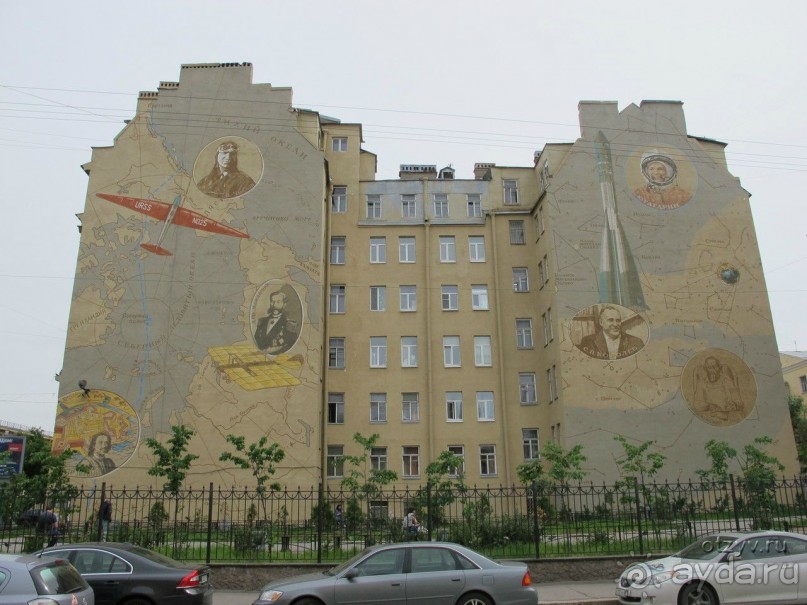 Петербургский стрит-арт. На улицах, во дворах и в музее.