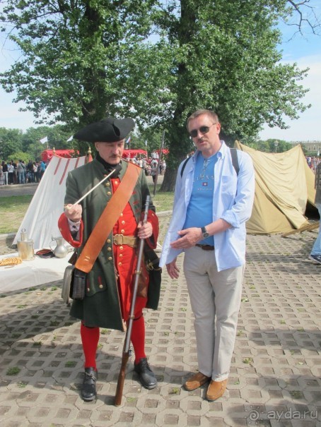 Жаркий день в Гатчине - для настойчивых туристов.