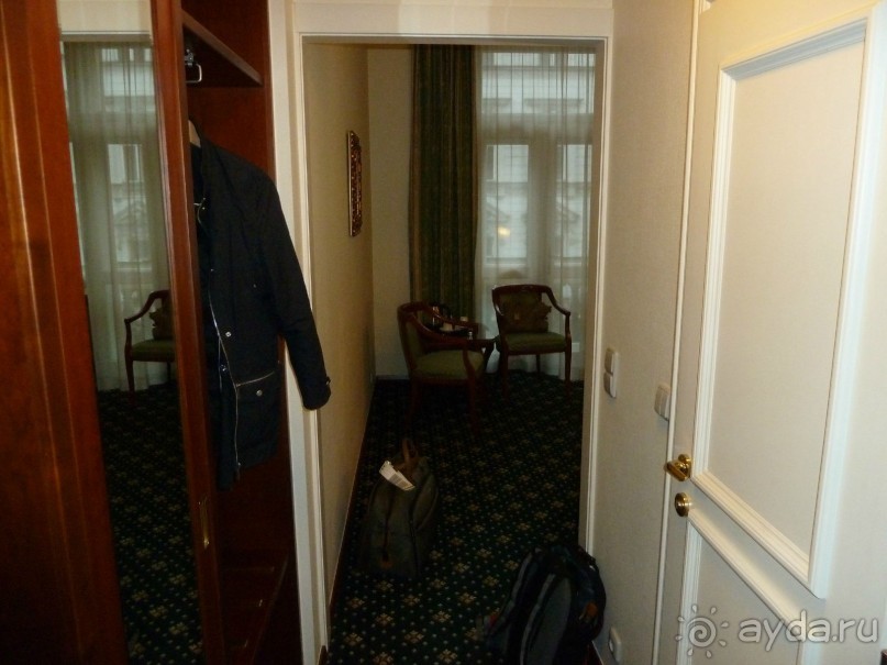 Отель Seven days в Праге - достойно внимания.