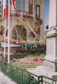 Автобусный тур по Нормандии и замкам в долине Луары