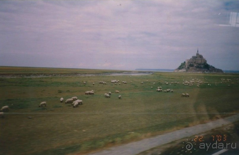 Автобусный тур по Нормандии и замкам в долине Луары