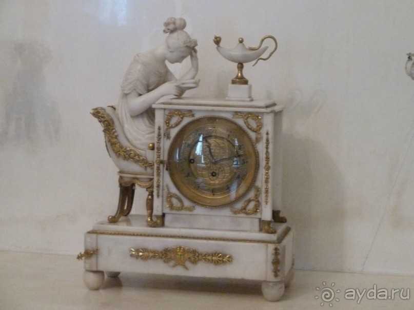 Шереметевский дворец и Музей музыкальных инструментов в Санкт-Петербурге.