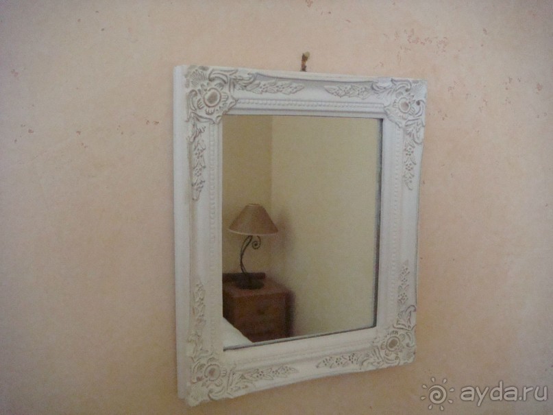 Типичный баскский отель Clos Fontaine 3* в Биаррице.