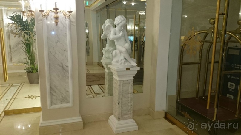 Лучший отель Санкт-Петербурга " Официальная гостиница Государственного Эрмитажа" - вполне доступен