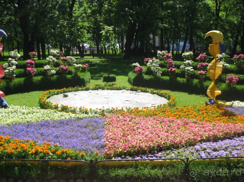 Императорские сады России в Санкт-Петербурге. Цветочная столица.
