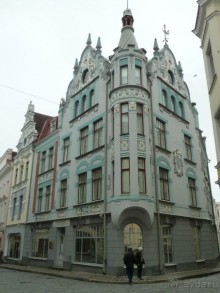 Прогулки по Старому/Новому Таллину и окрестностям.