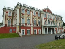 Прогулки по Старому/Новому Таллину и окрестностям.