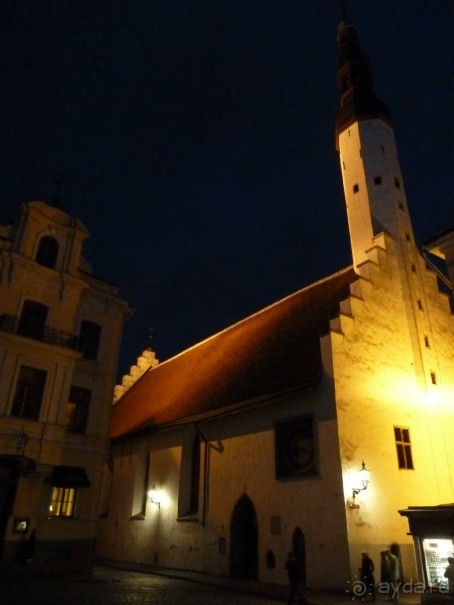 Прогулки по Старому/Новому Таллину и окрестностям.