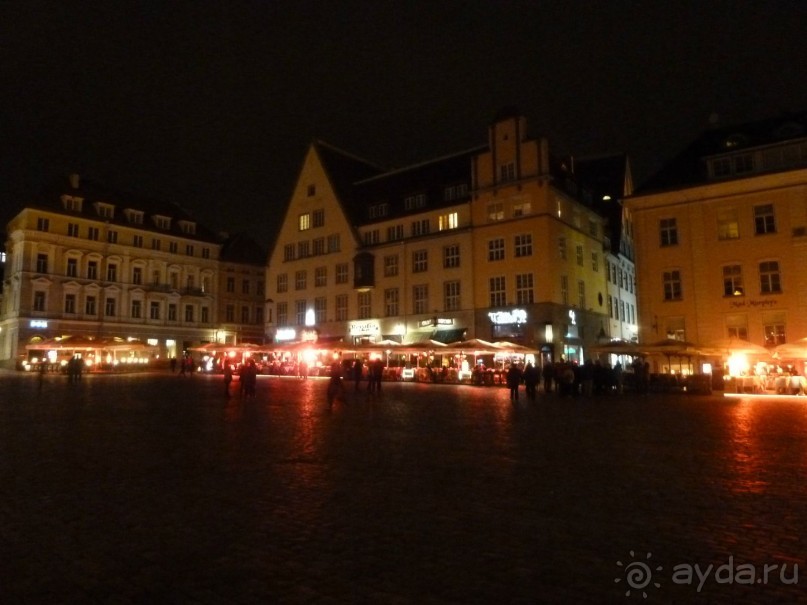 Прогулки по Старому/Новому Таллину и окрестностям.