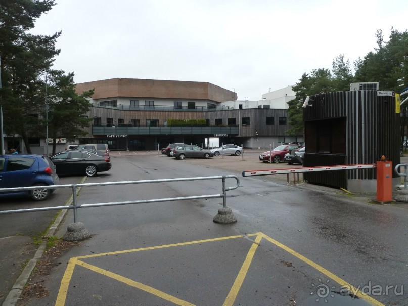 Прогулки по Старому/Новому Таллину и окрестностям.