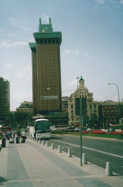 Автобусный тур по городам Испании и пляжный отдых в Салоу.