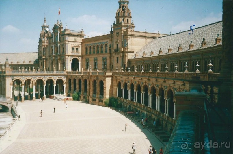 Автобусный тур по городам Испании и пляжный отдых в Салоу.