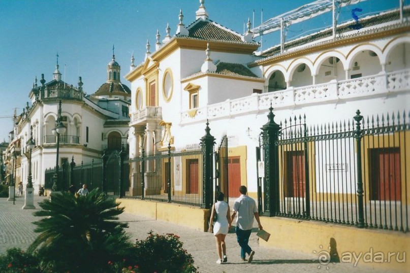 Автобусный тур по городам Испании и пляжный отдых в Салоу.