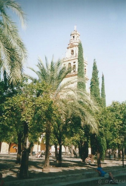 Автобусный тур по городам Испании и пляжный отдых в Салоу.