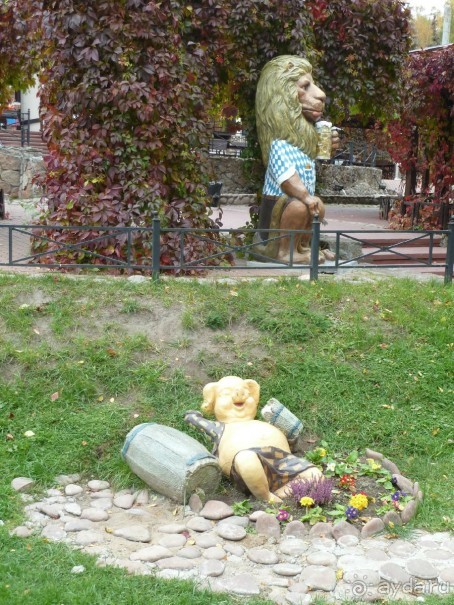 Крестовский остров в Санкт-Петербурге - отличное место для отдыха и прогулок круглый год.