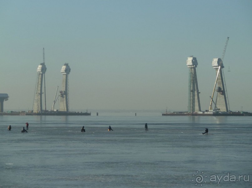 Крестовский остров в Санкт-Петербурге - отличное место для отдыха и прогулок круглый год.