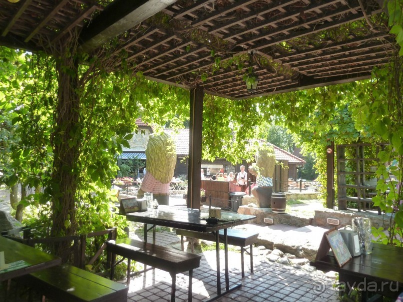 Крестовский остров в Санкт-Петербурге - отличное место для отдыха и прогулок круглый год.